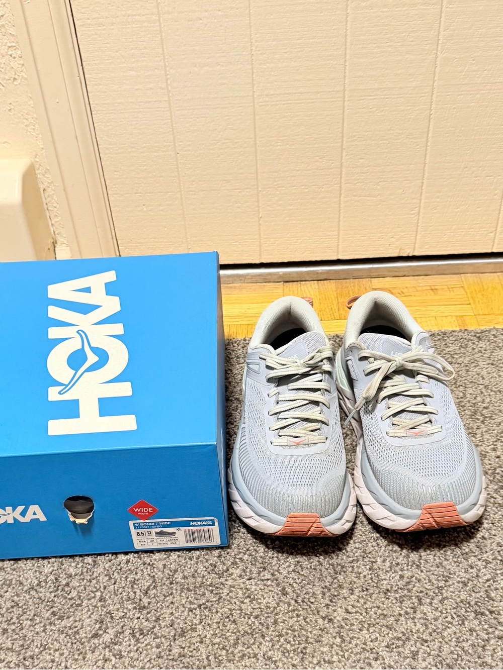 HOKA Bondi 7 Women’s 8.5 Wide D Blue Running Walking Shoes + Box
